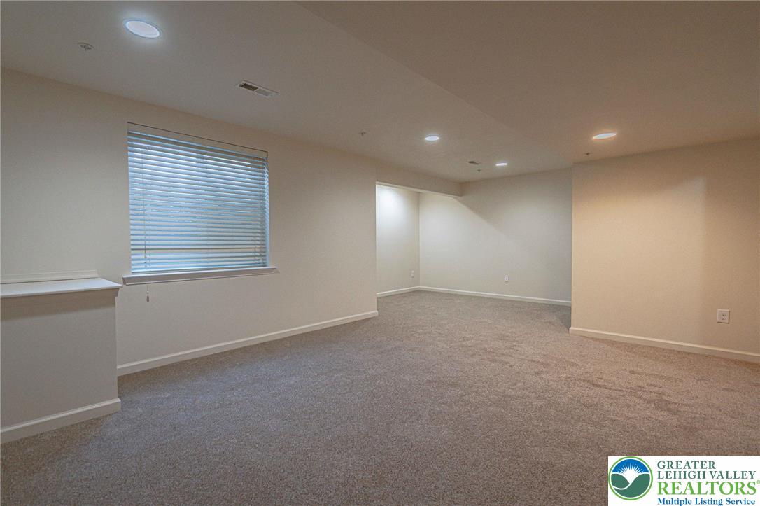 241 Snapdragon Way