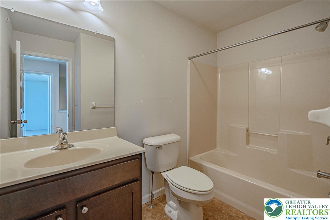 5155 Dogwood Trail