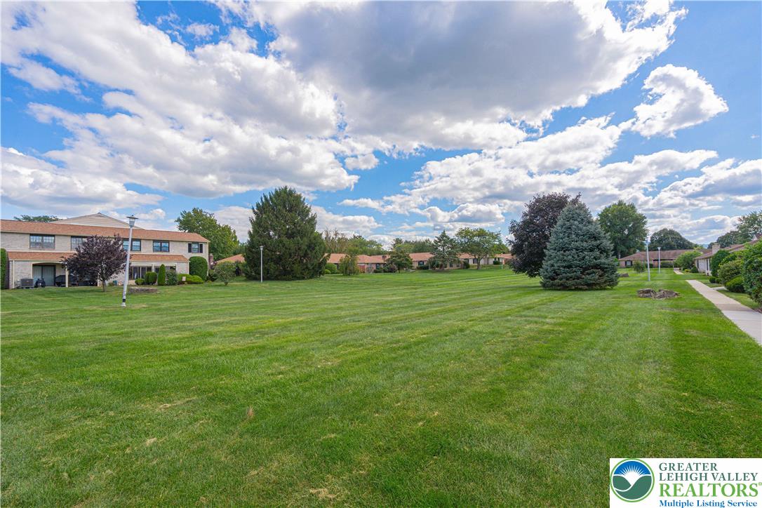 2771 Rolling Green Place