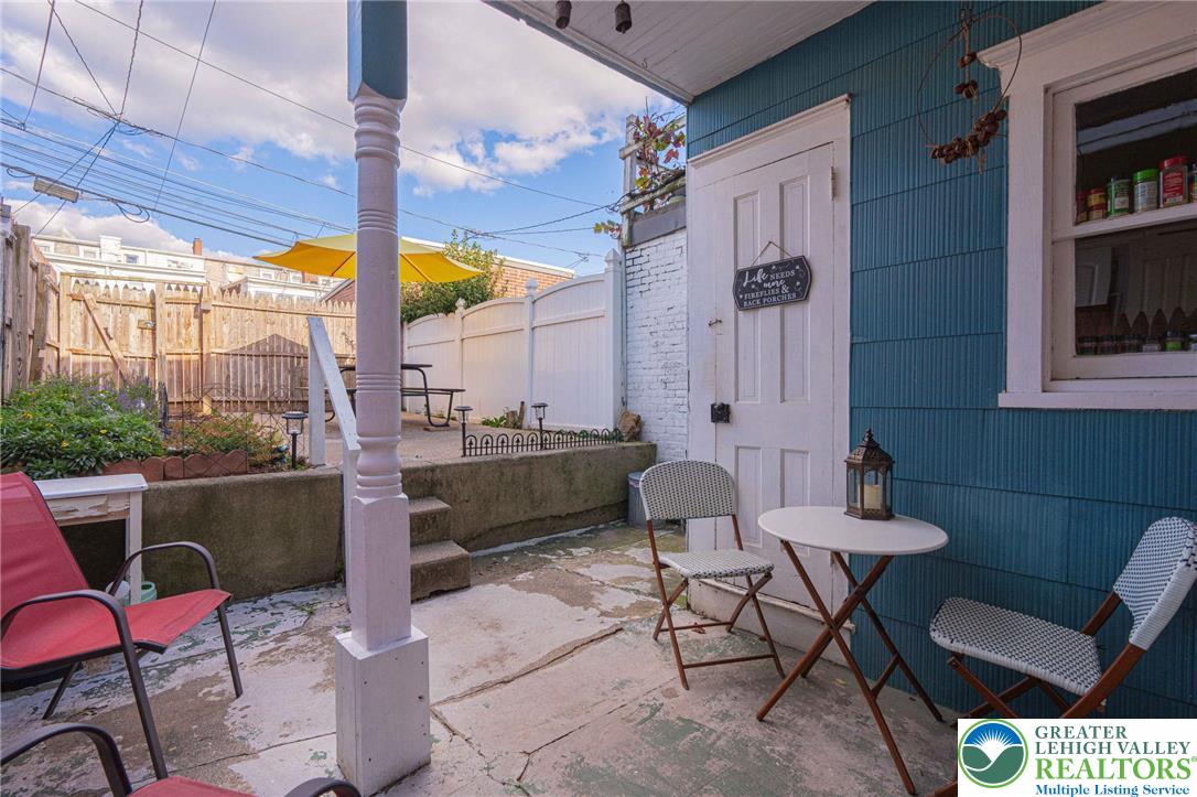 225 South Franklin Street