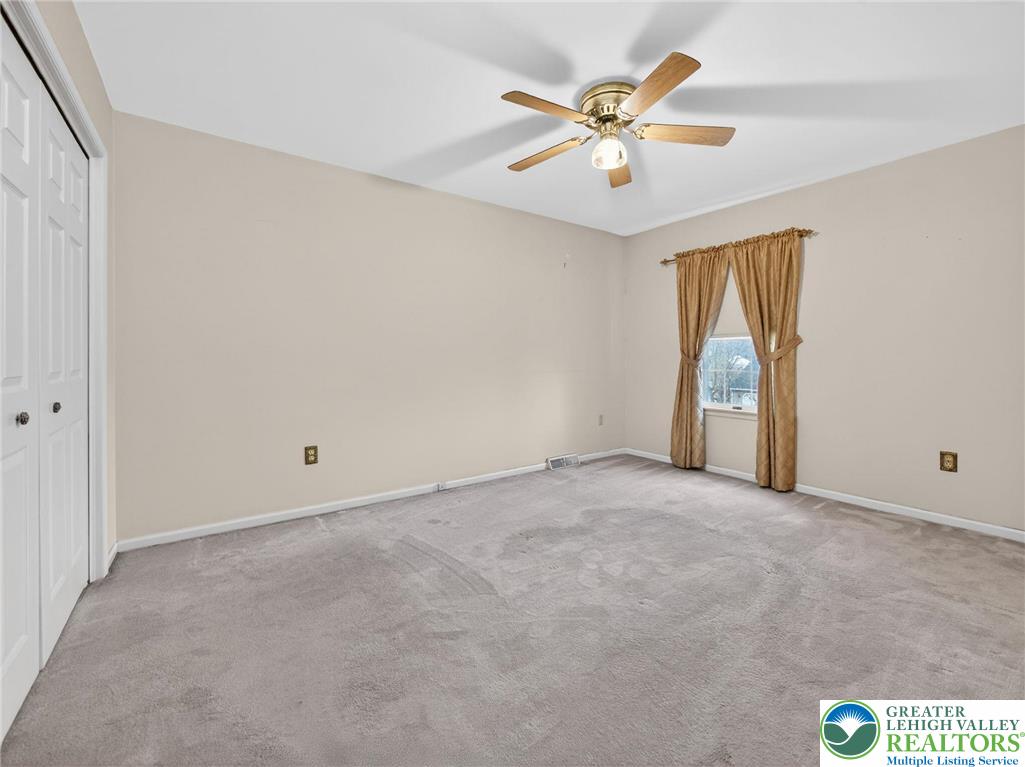 4936 Meadow Lane