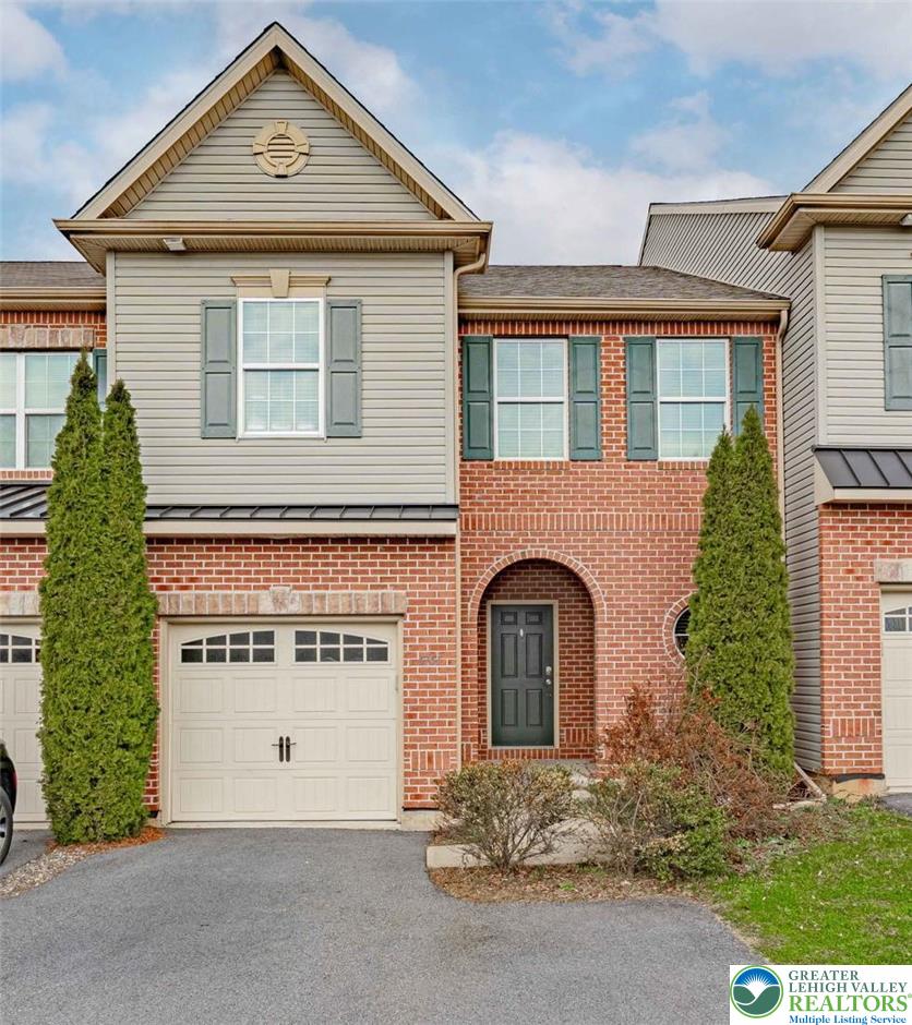 5151 Dogwood Trail