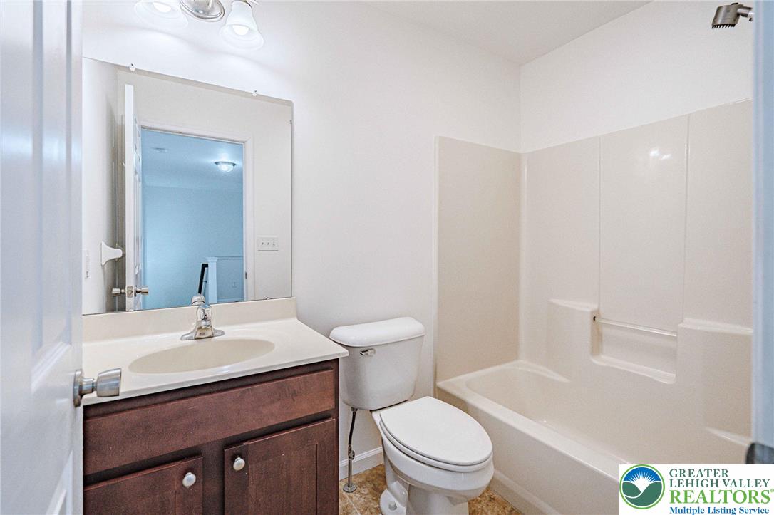 5151 Dogwood Trail