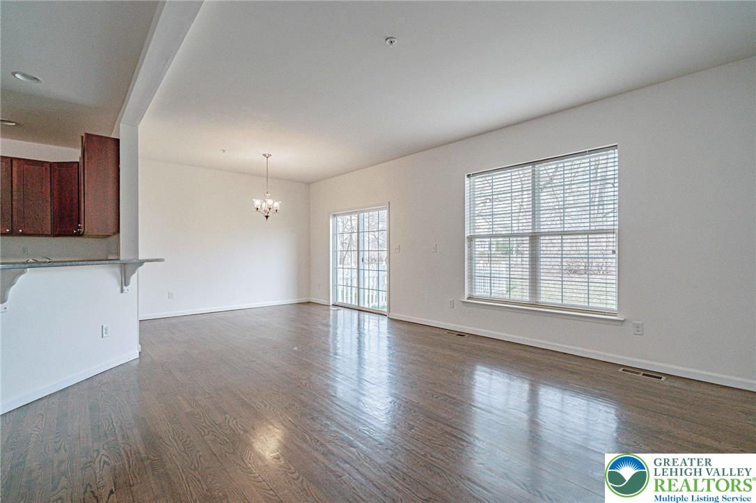 5151 Dogwood Trail
