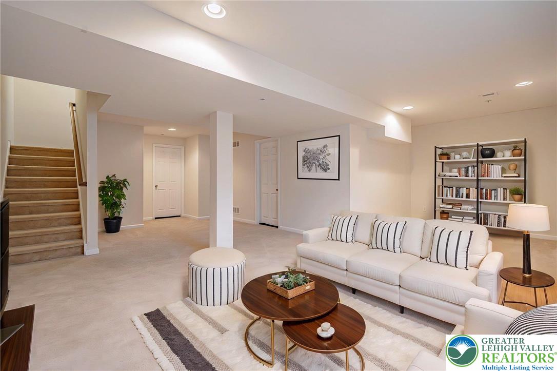 5151 Dogwood Trail