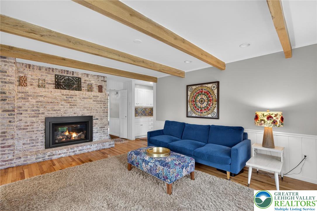 2495 Stanford Circle