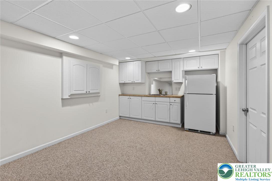 2495 Stanford Circle