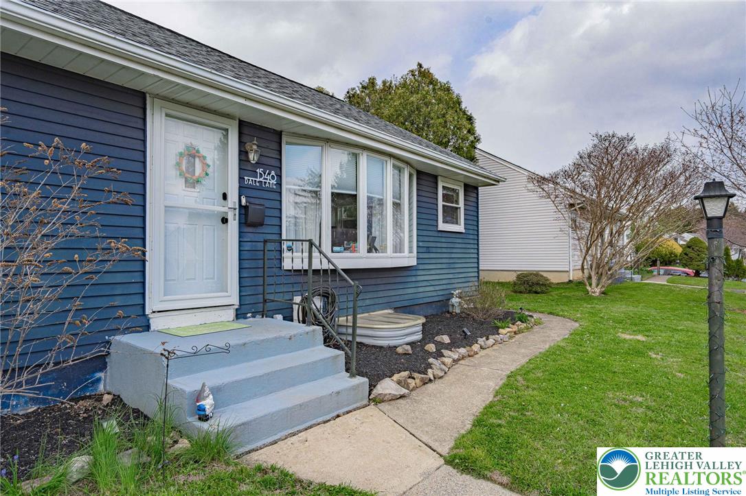 1548 Dale Lane
