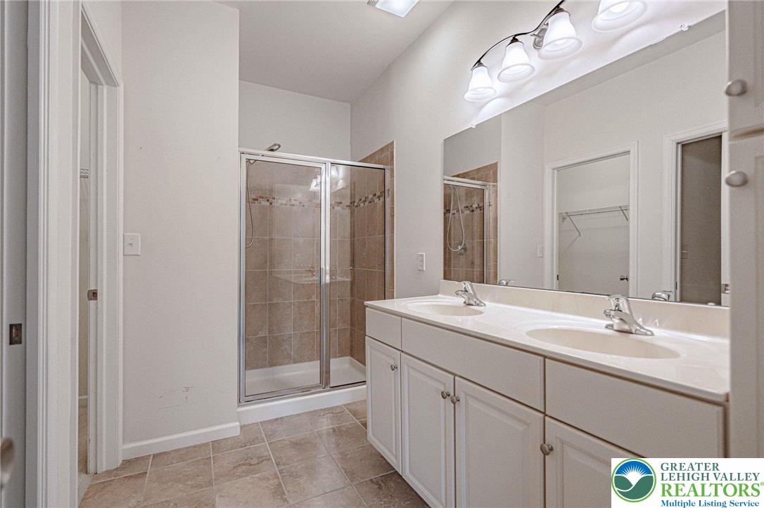 5127 Dogwood Trail