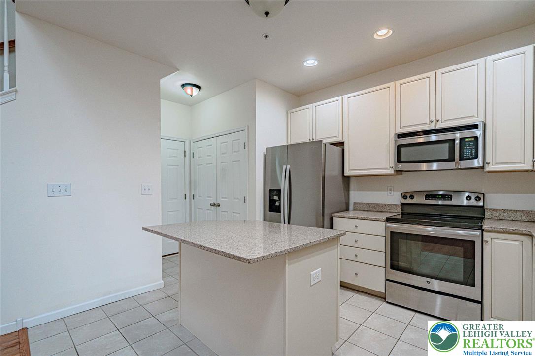 5127 Dogwood Trail