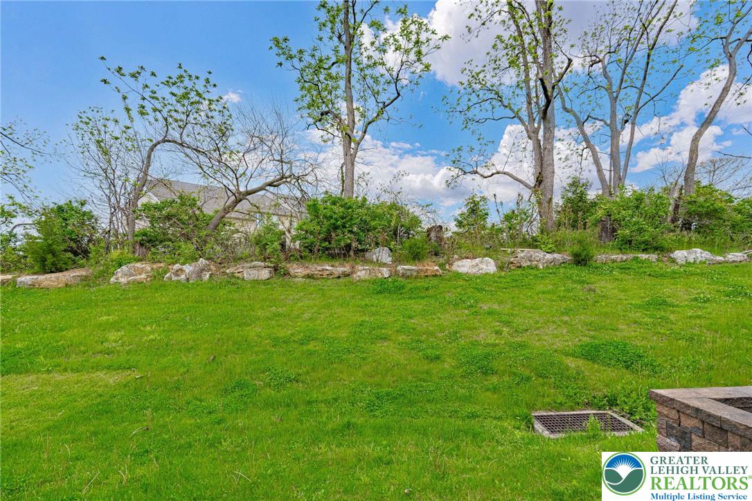 5127 Dogwood Trail