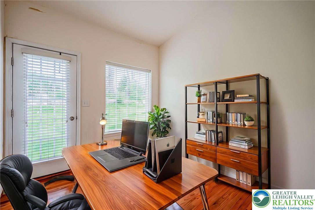 5127 Dogwood Trail
