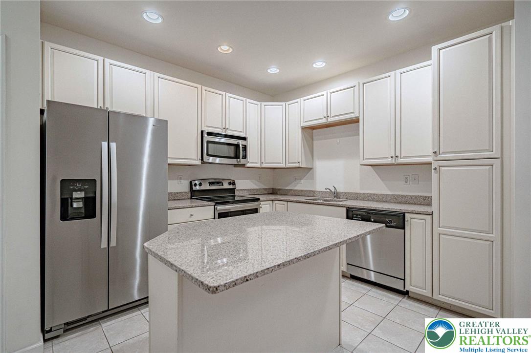 5127 Dogwood Trail
