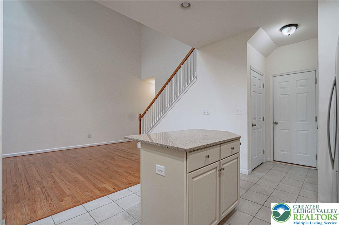 5127 Dogwood Trail