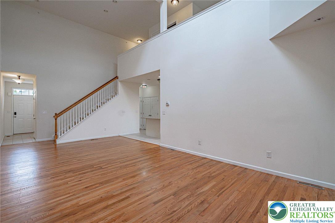 5127 Dogwood Trail
