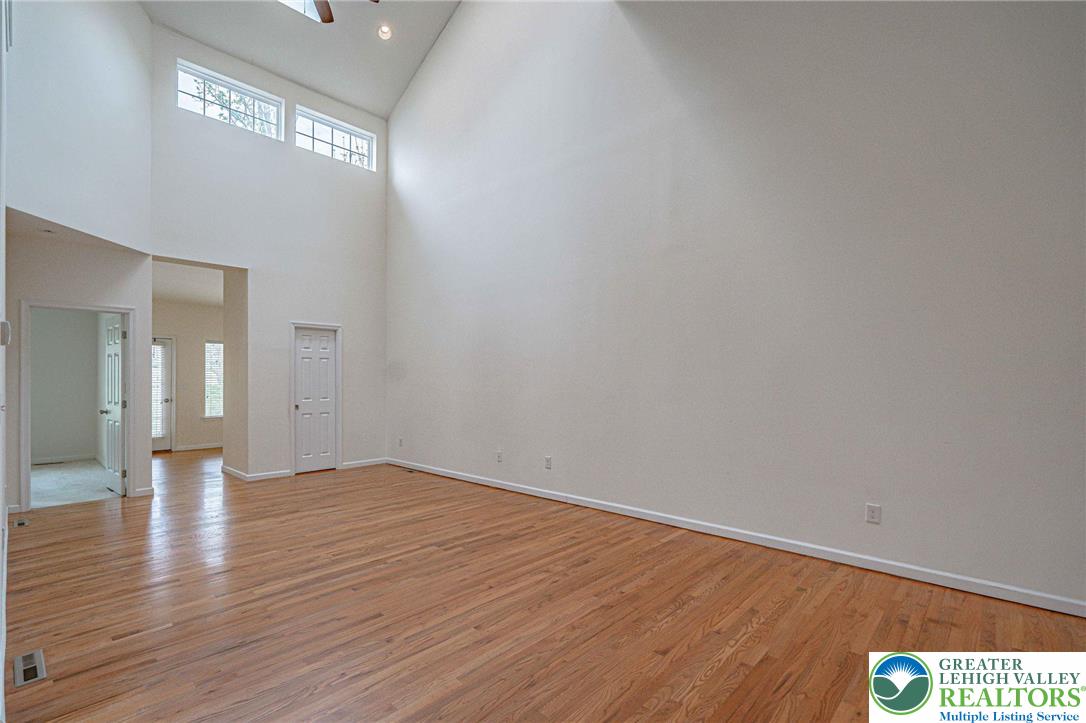 5127 Dogwood Trail