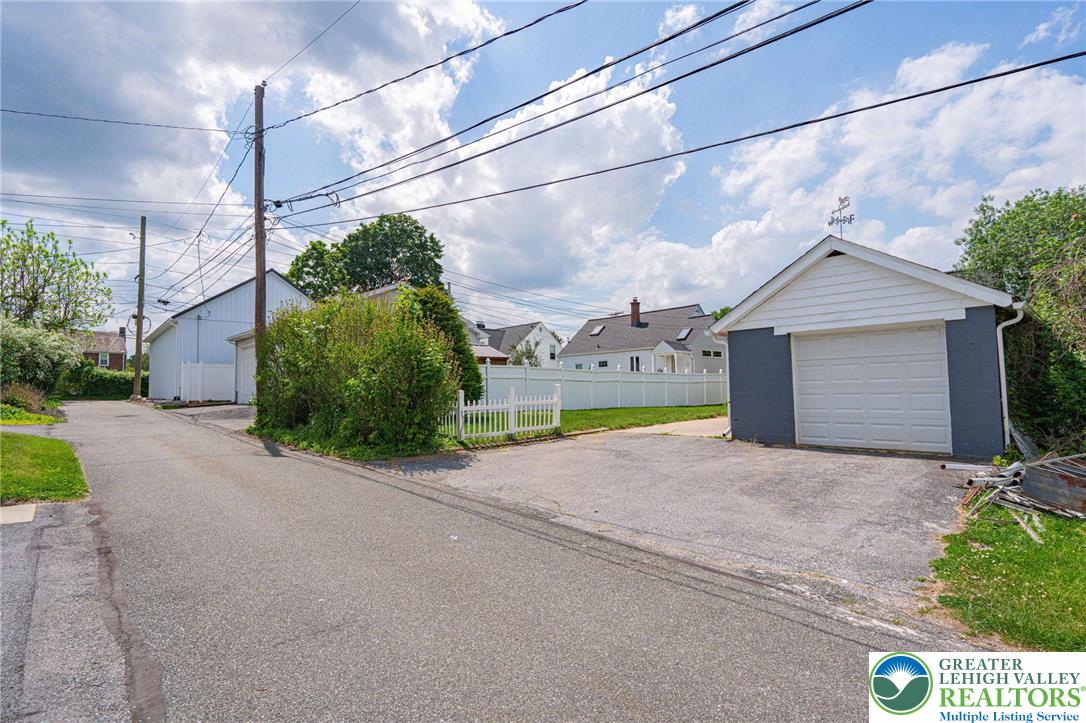 178 West Berger Street