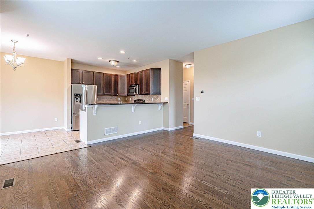 233 Snapdragon Way