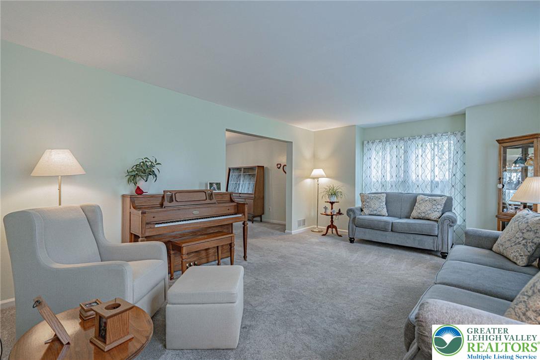 3251 Sequoia Drive