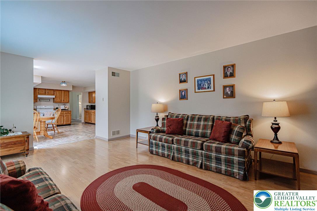 3251 Sequoia Drive