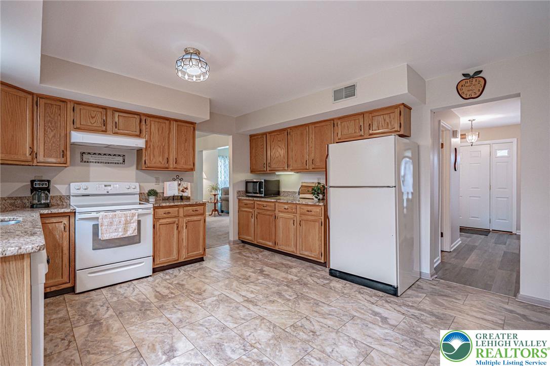 3251 Sequoia Drive