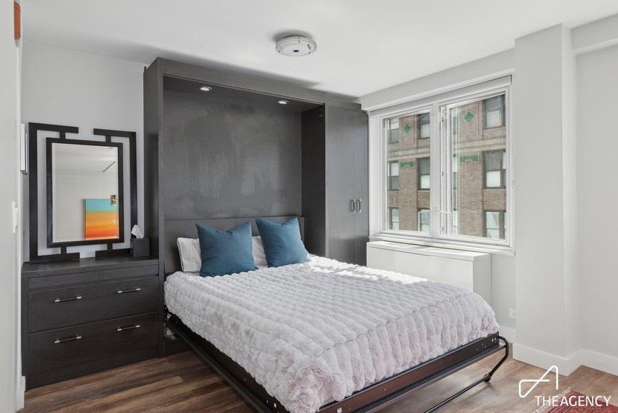 301 E 22nd Street 12H