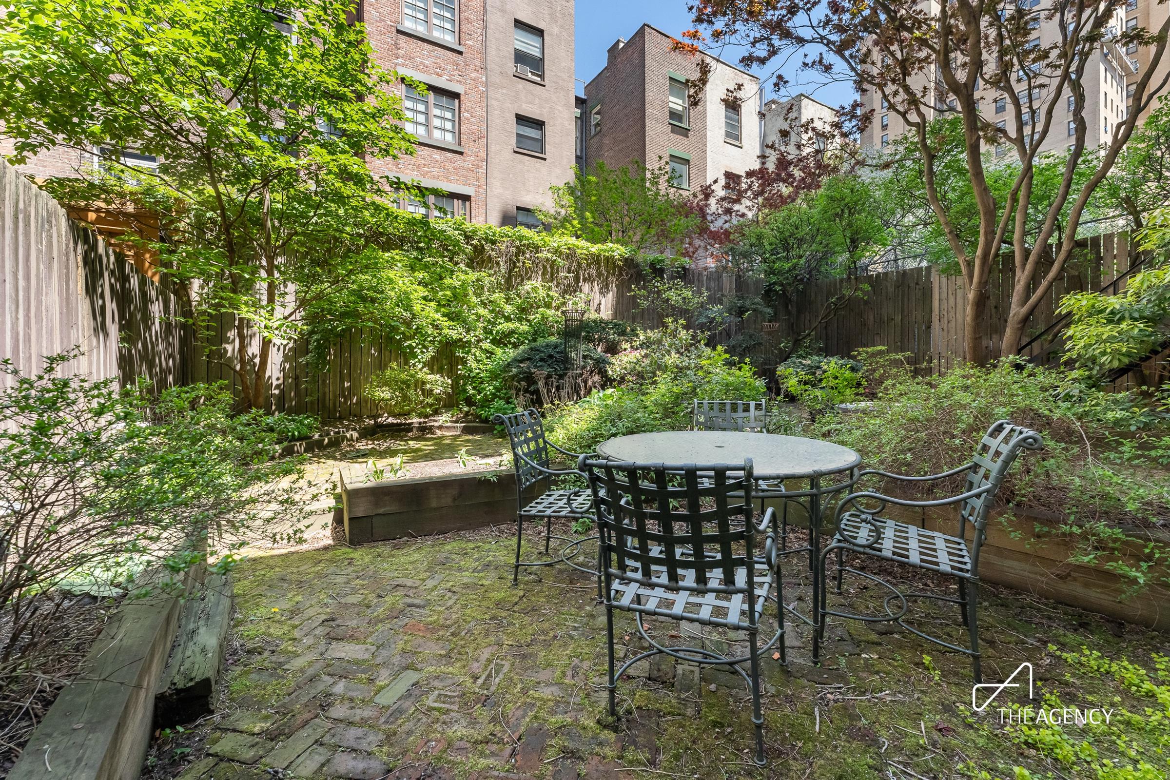 335 W 70th Street 1