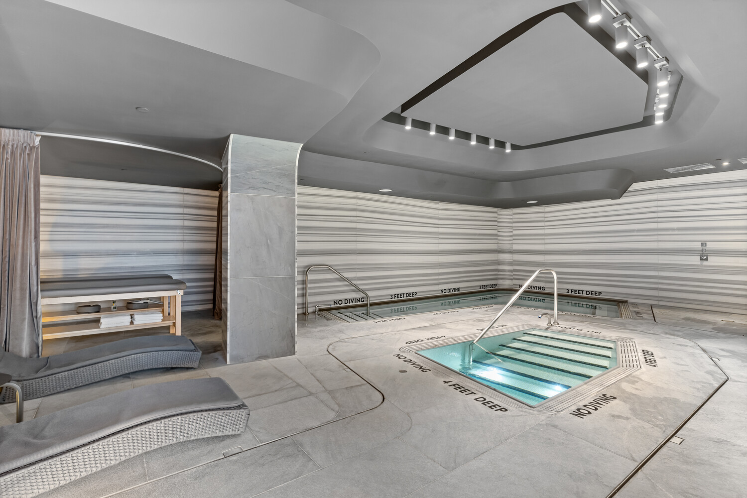 520 W 28TH Street 7