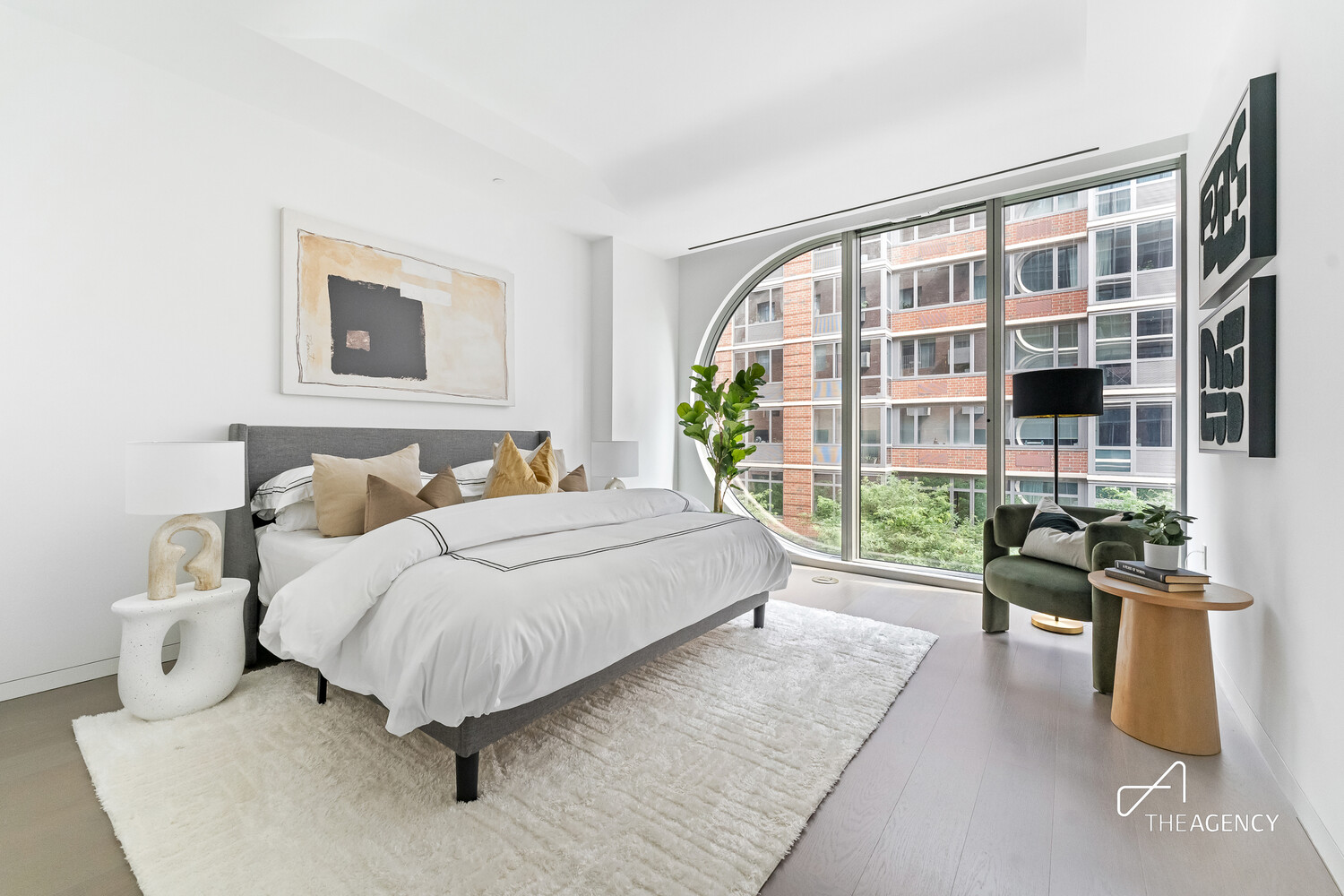 520 W 28TH Street 7