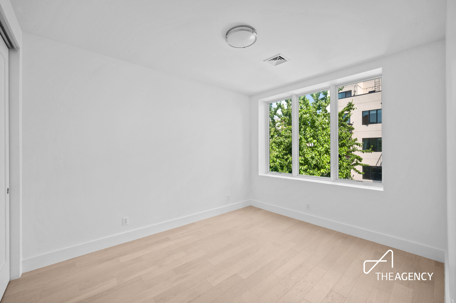 21-19 46TH Avenue 4