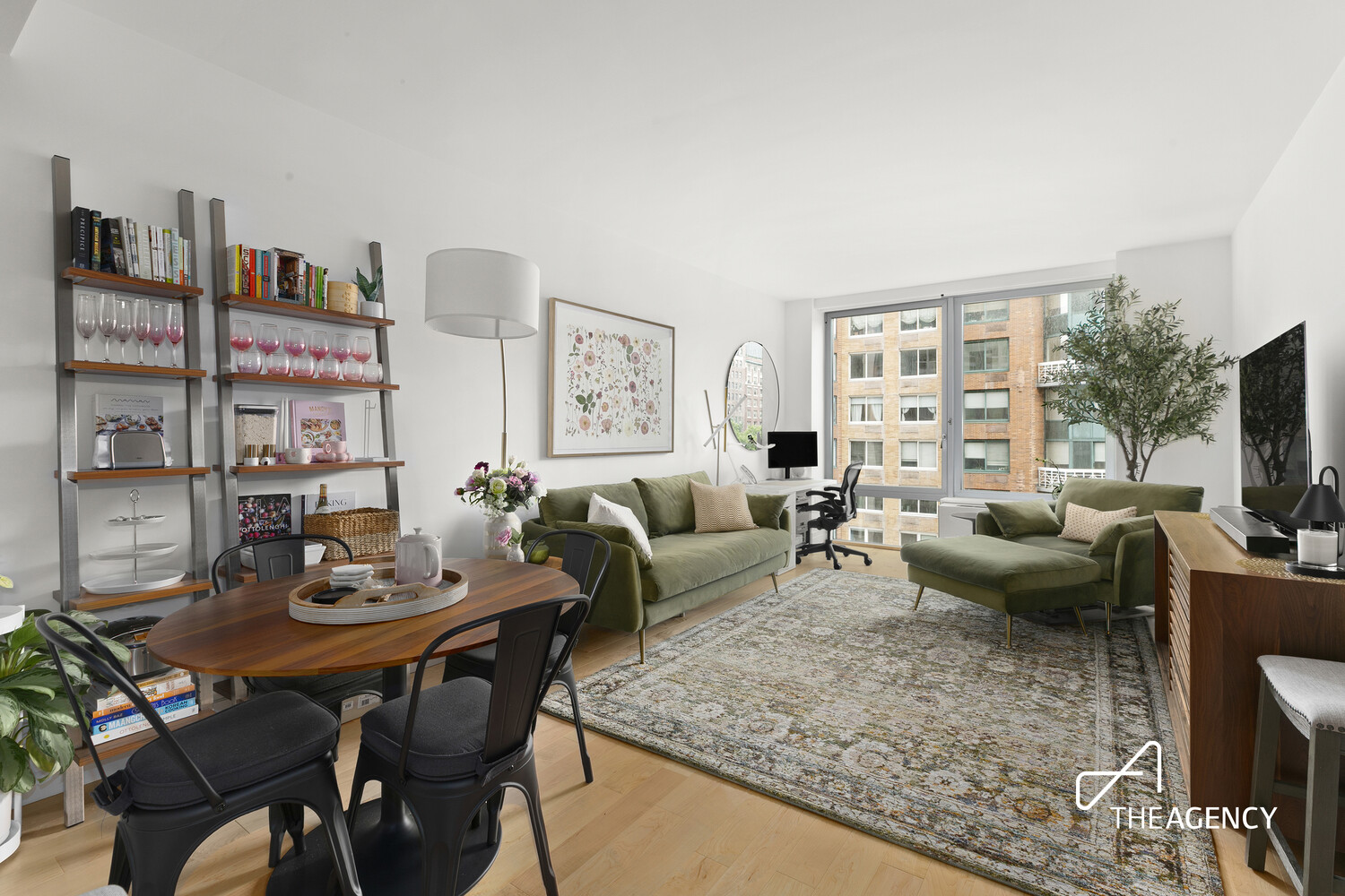 212 W 72ND Street 5G