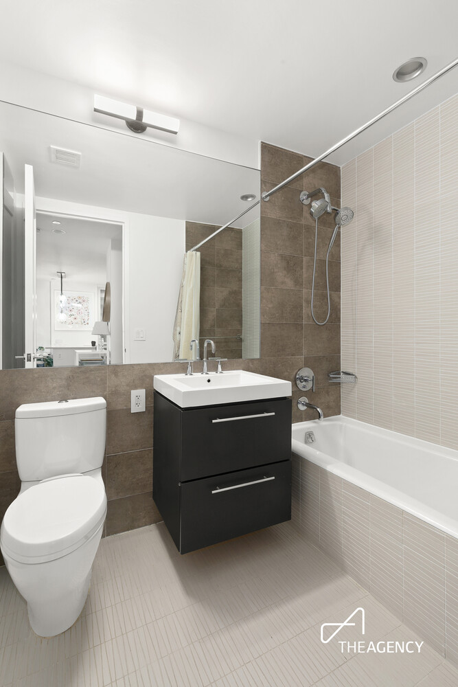 212 W 72ND Street 5G