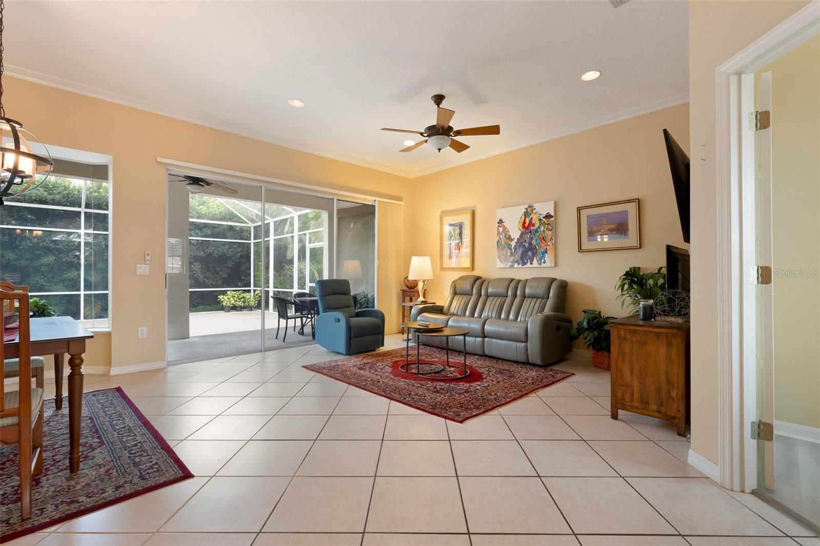 6852 SAGEBRUSH CIR