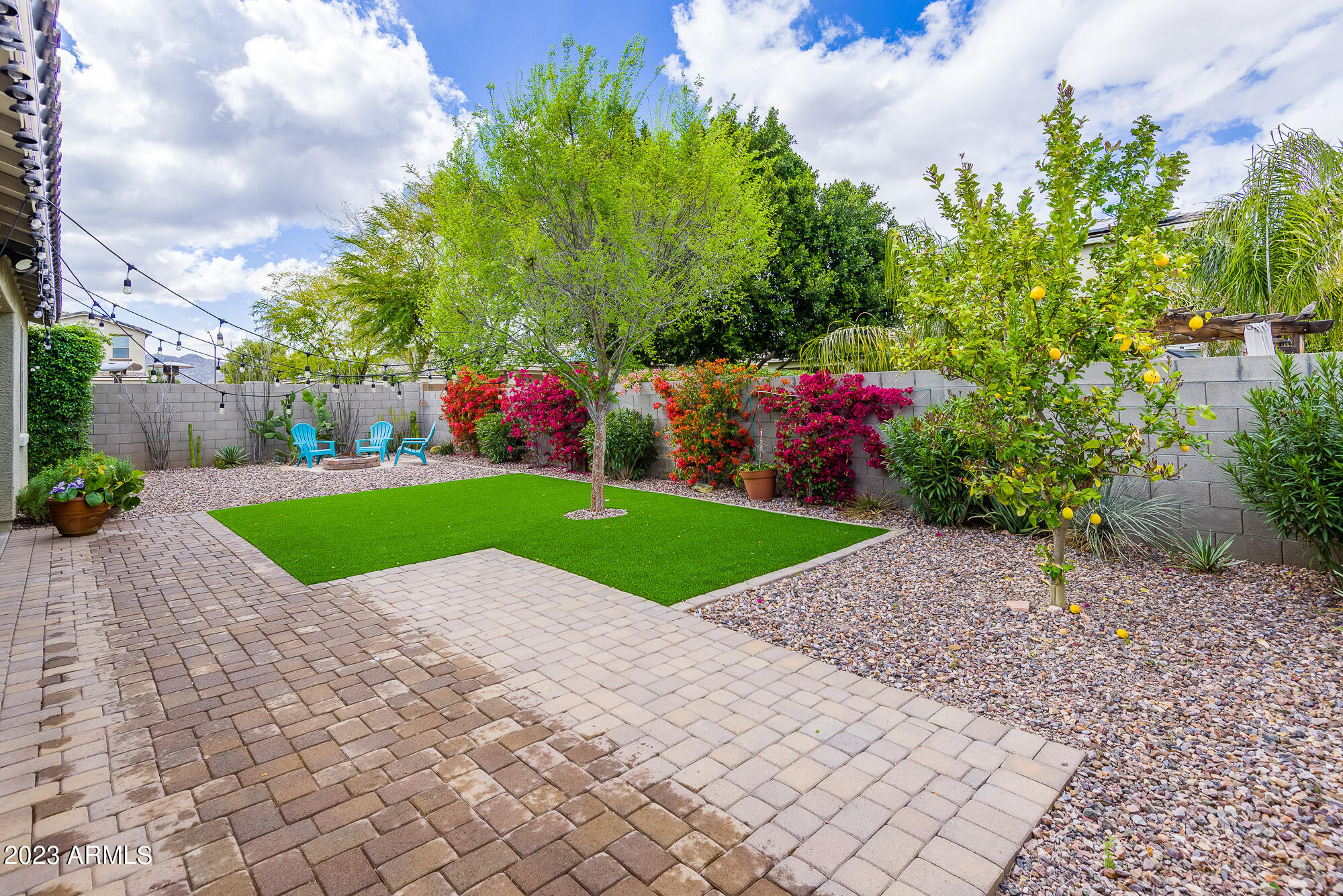 18328 W SAGUARO Lane