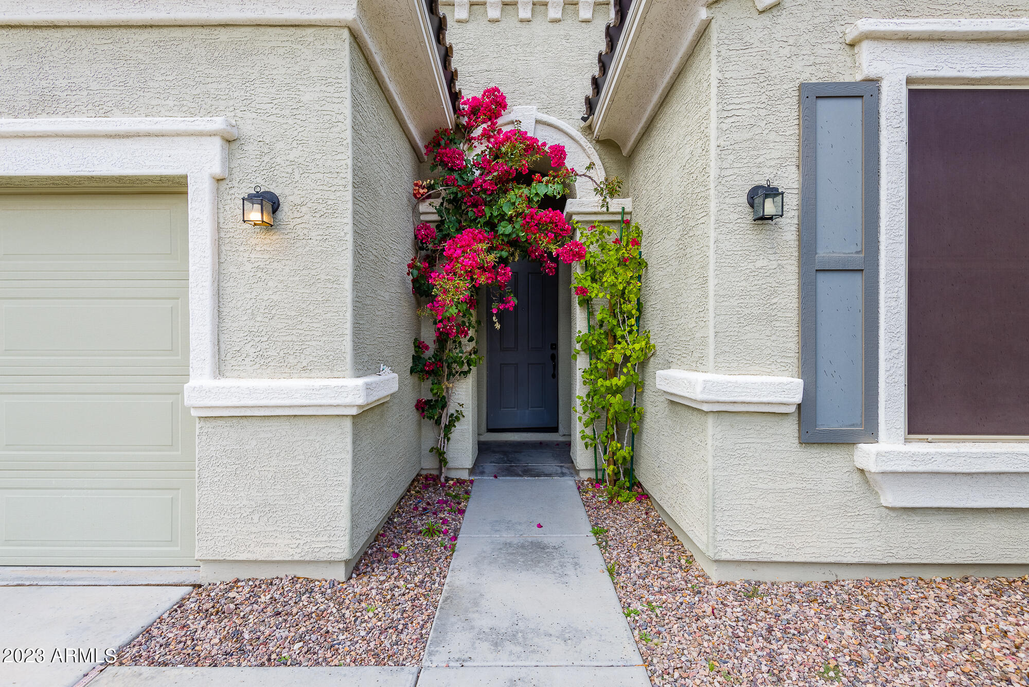 18328 W SAGUARO Lane