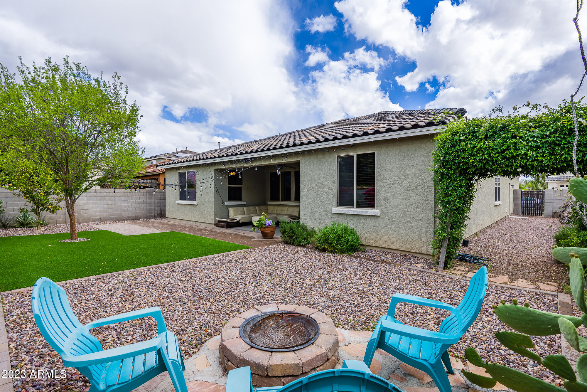 18328 W SAGUARO Lane