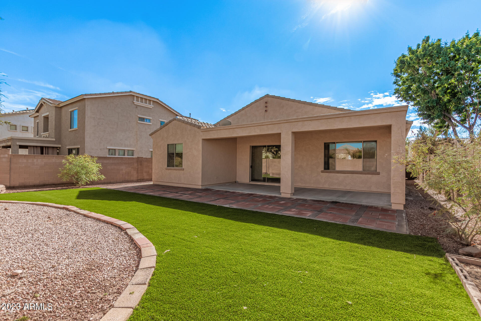 3646 E Palmer Street