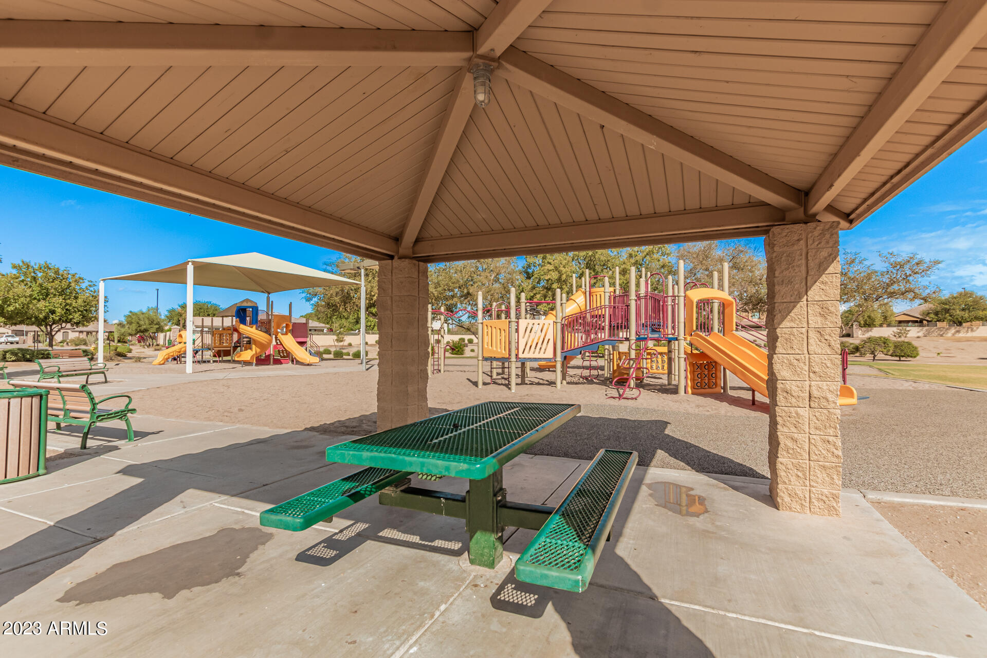 3646 E Palmer Street