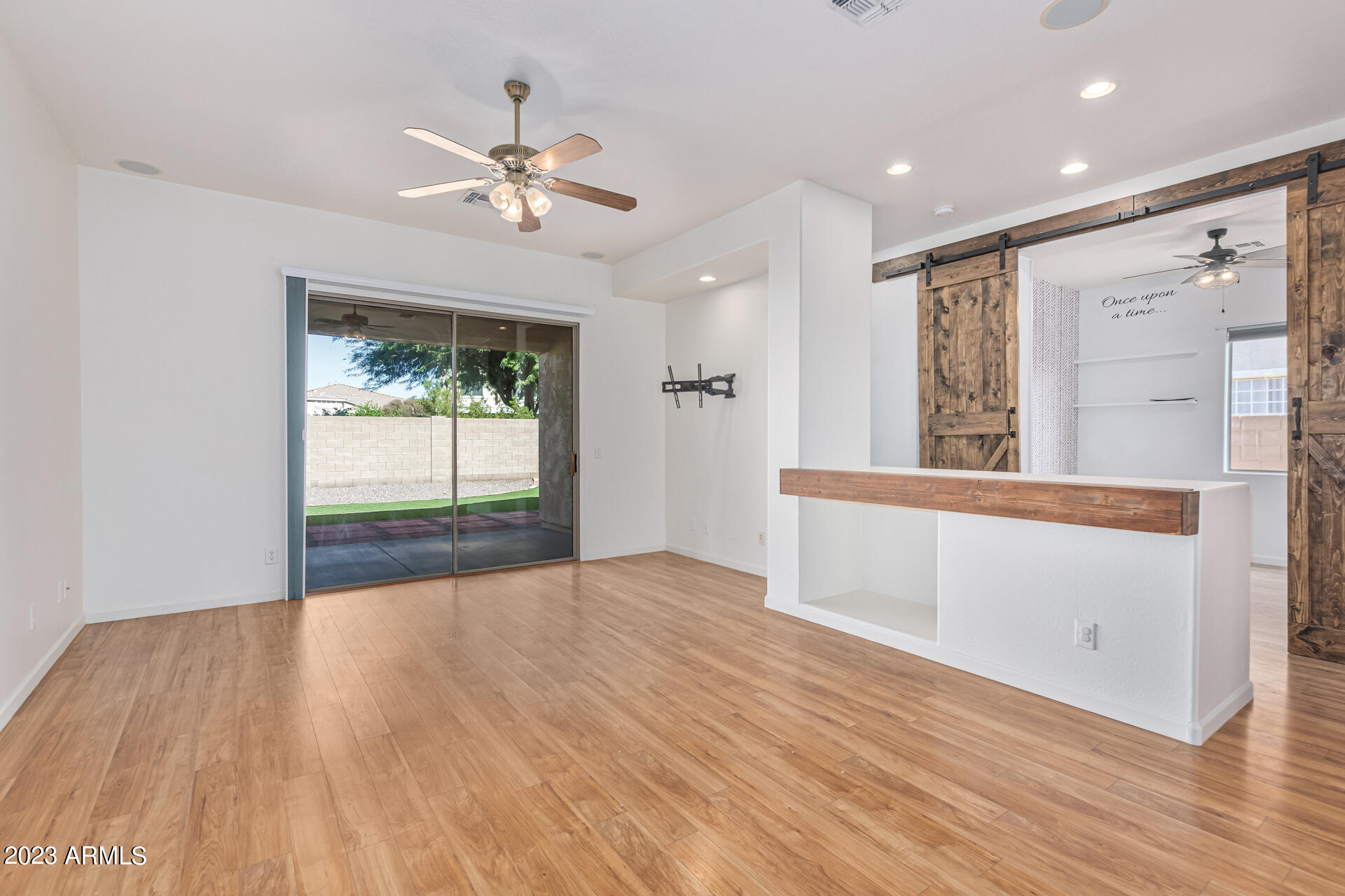 3646 E Palmer Street