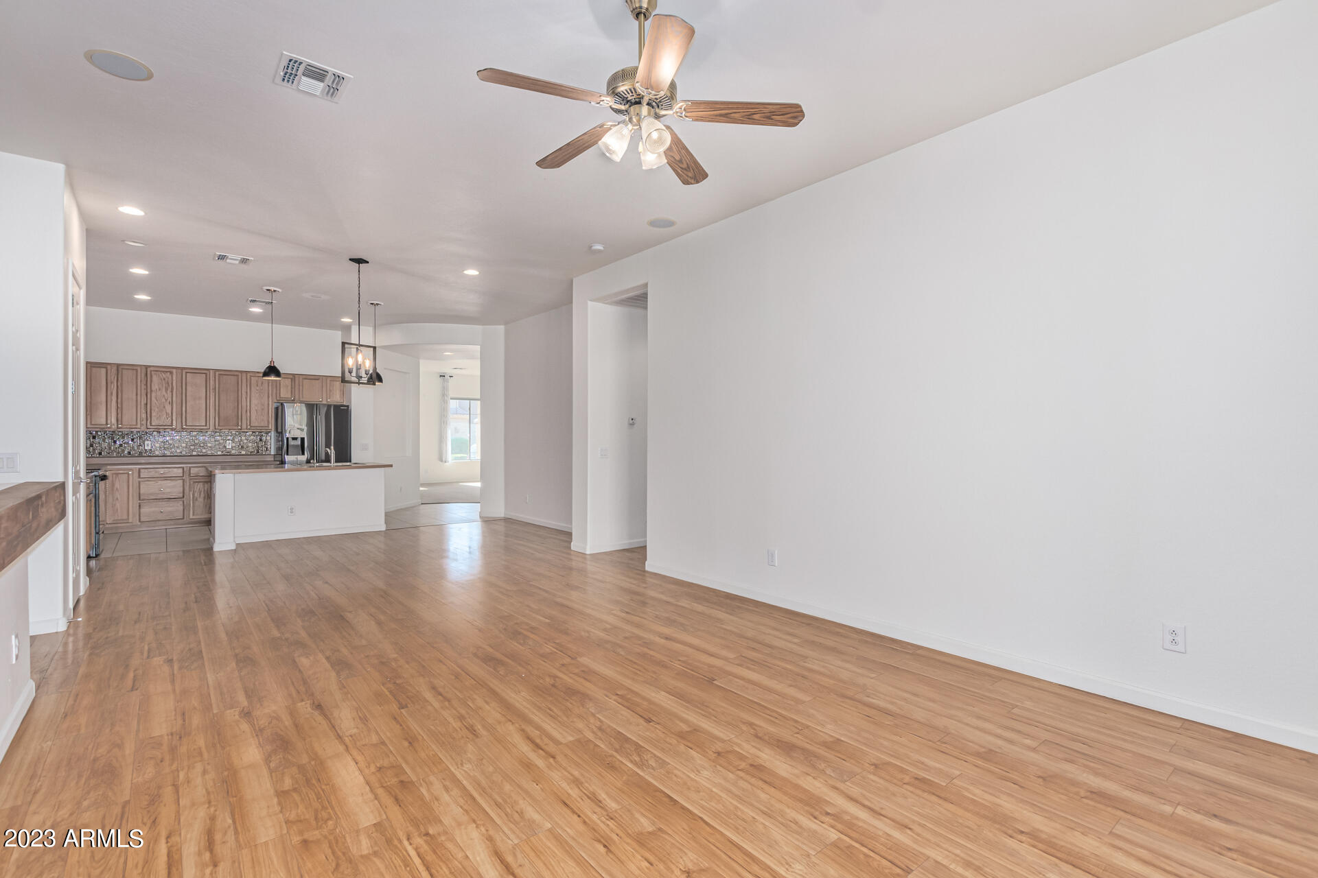 3646 E Palmer Street