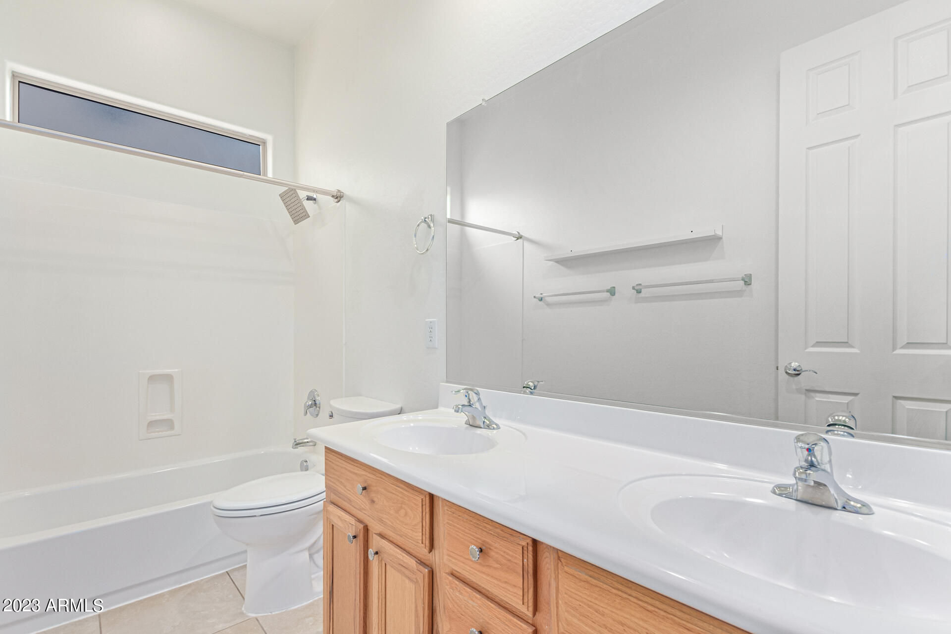 3646 E Palmer Street