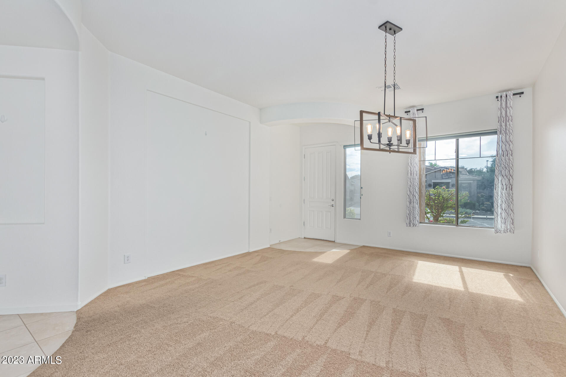 3646 E Palmer Street