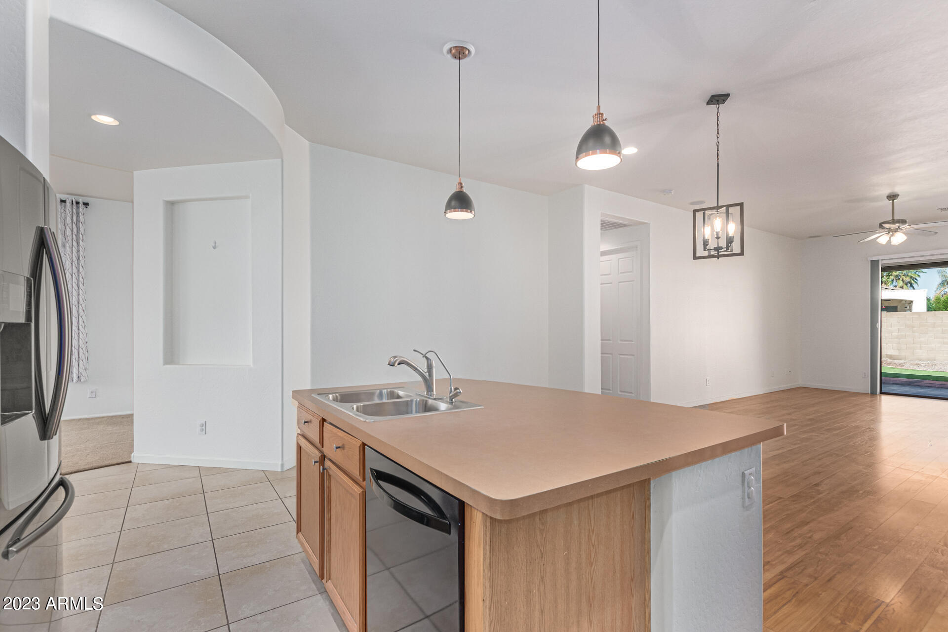 3646 E Palmer Street