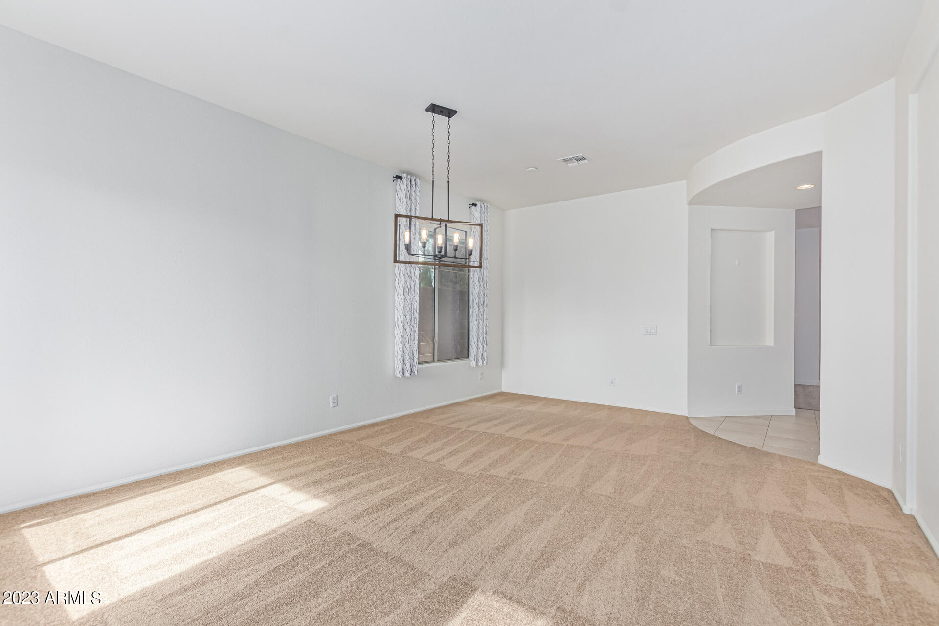 3646 E Palmer Street