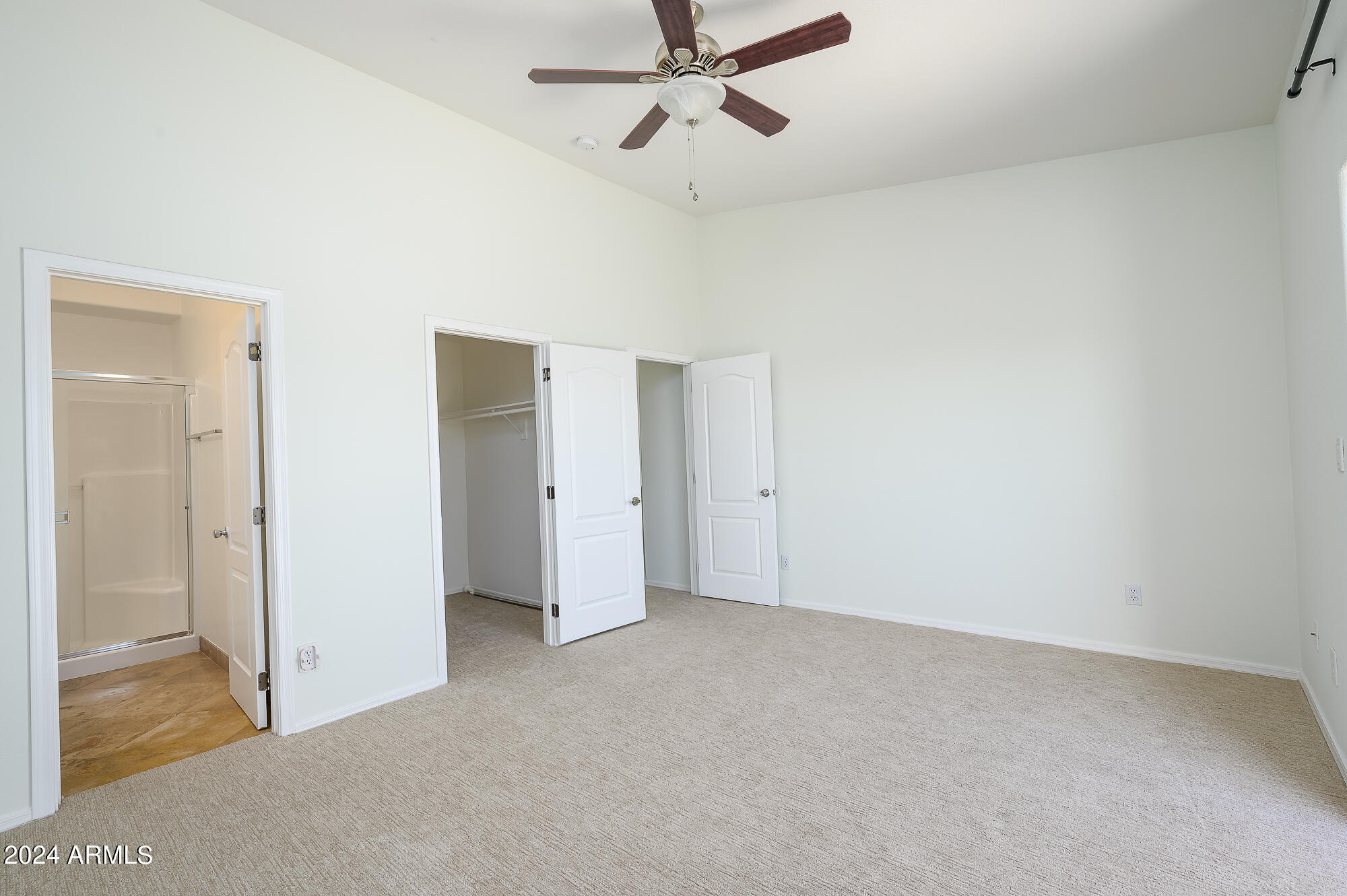 12852 N MOUNTAINSIDE Drive, 2