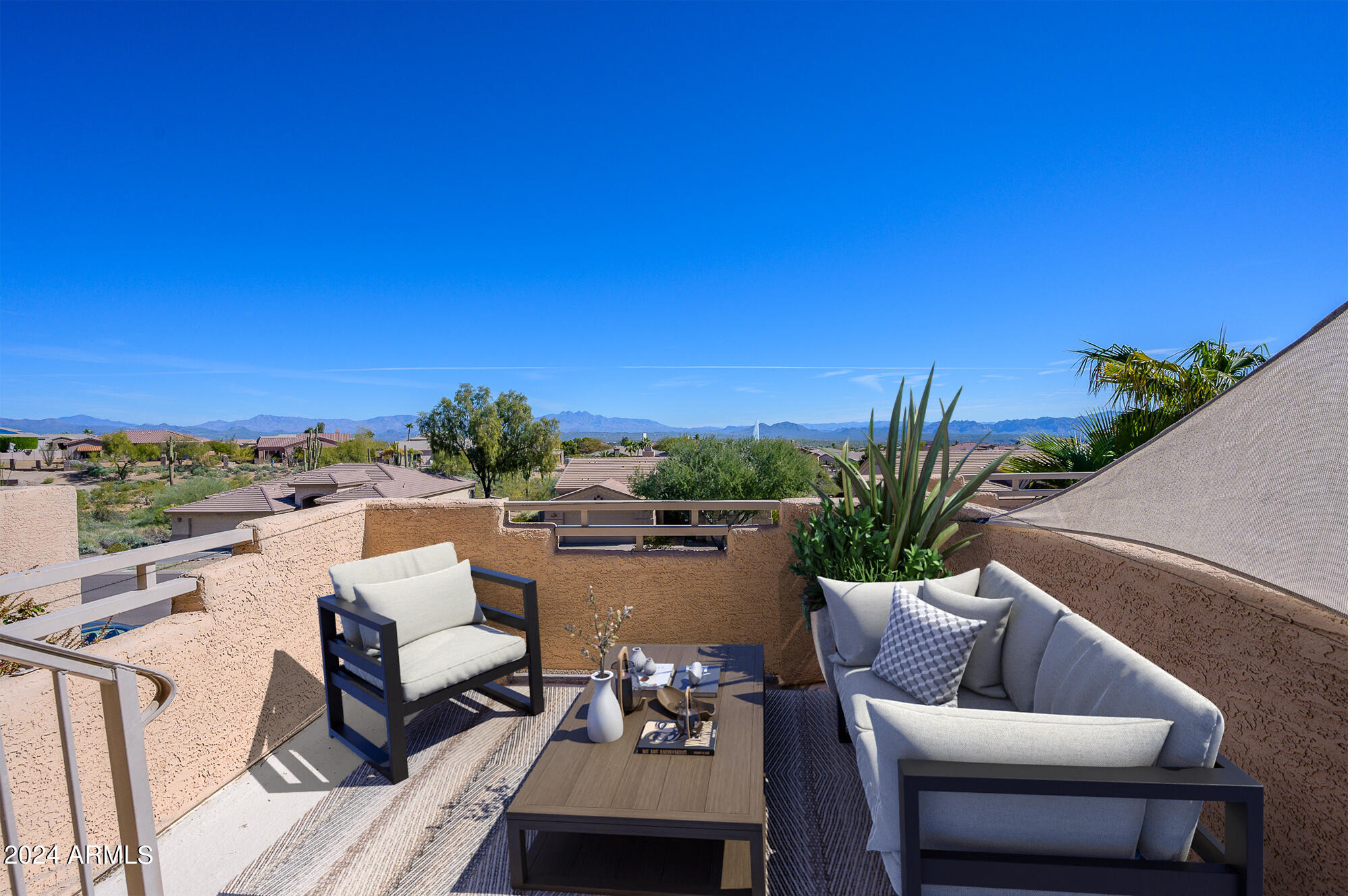 12852 N MOUNTAINSIDE Drive, 2