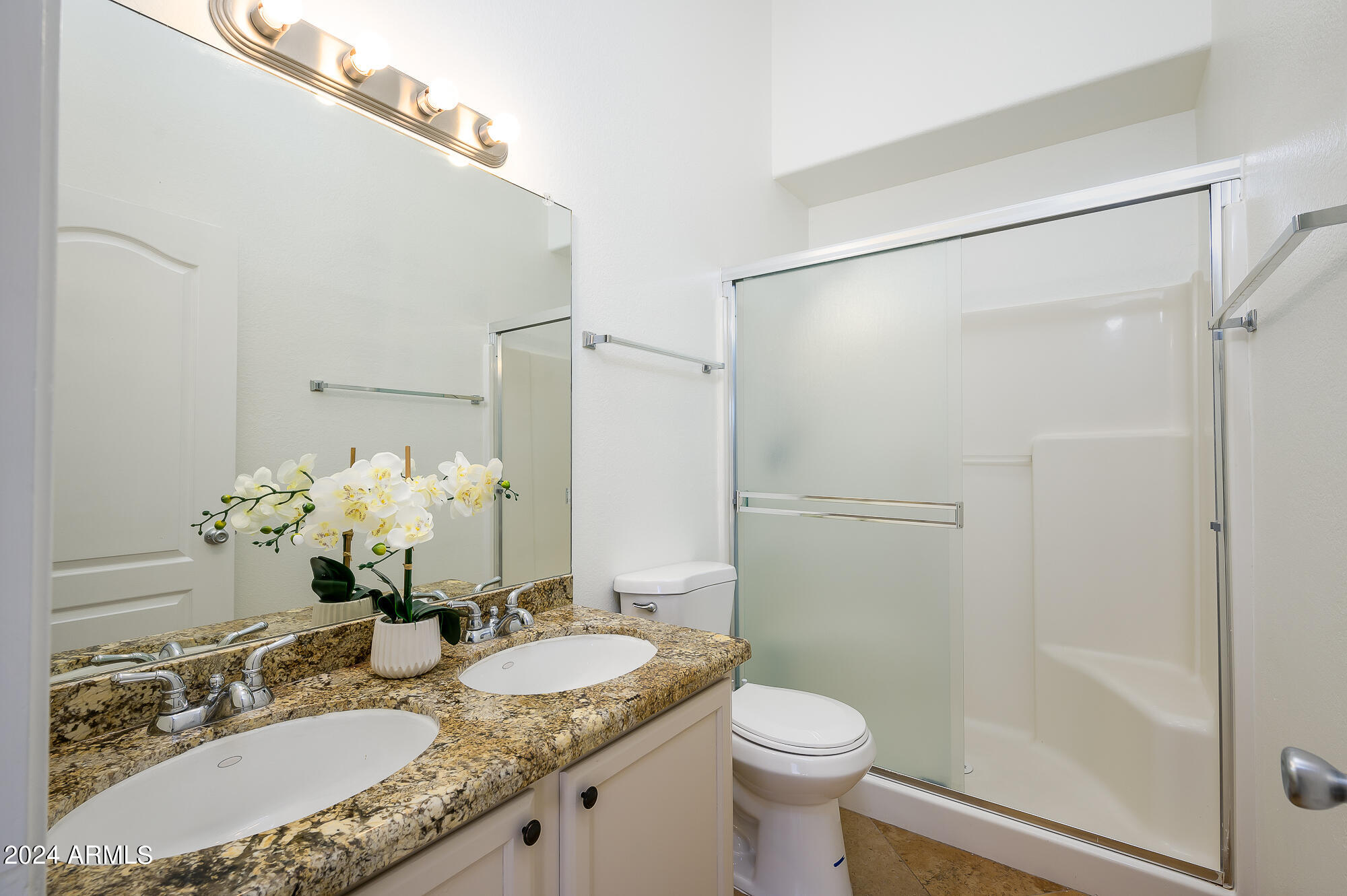 12852 N MOUNTAINSIDE Drive, 2