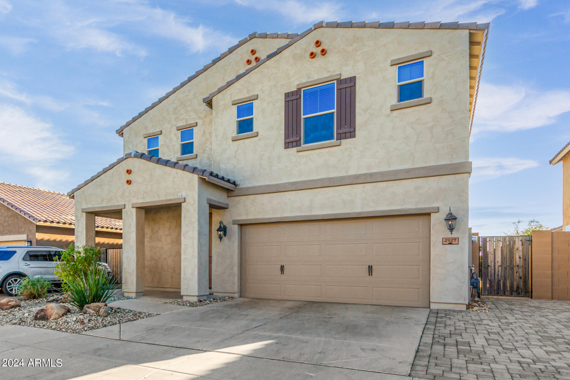 2927 W WESTLAND Road