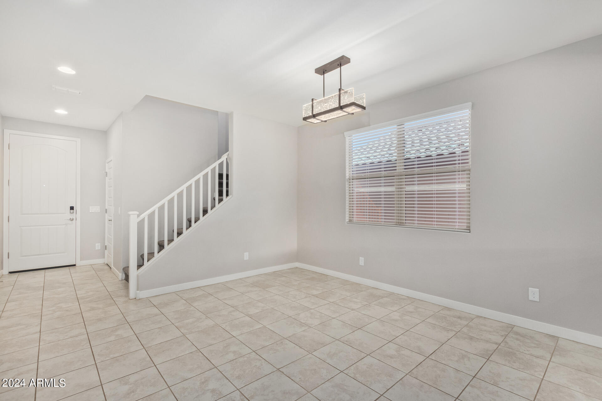 2927 W WESTLAND Road