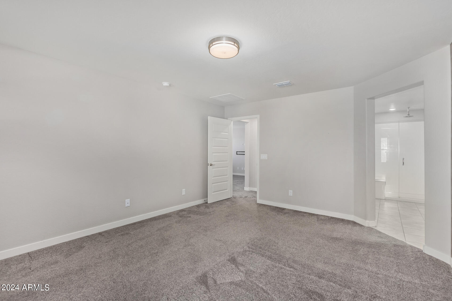 2927 W WESTLAND Road